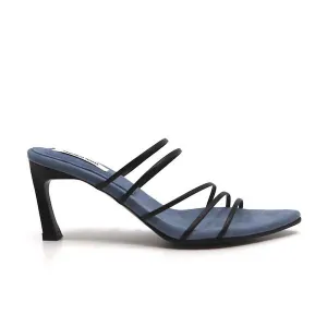 5 Strings Black | Strappy mid heel mule