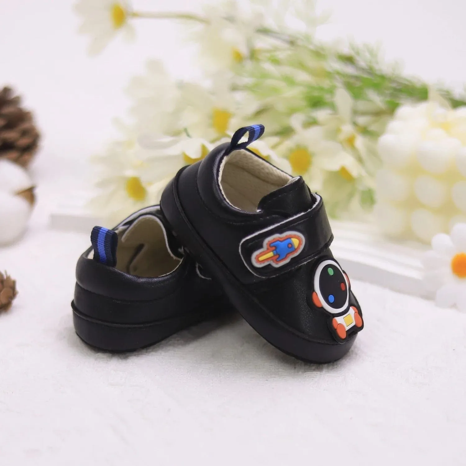 Astronaut Space Design Sneakers