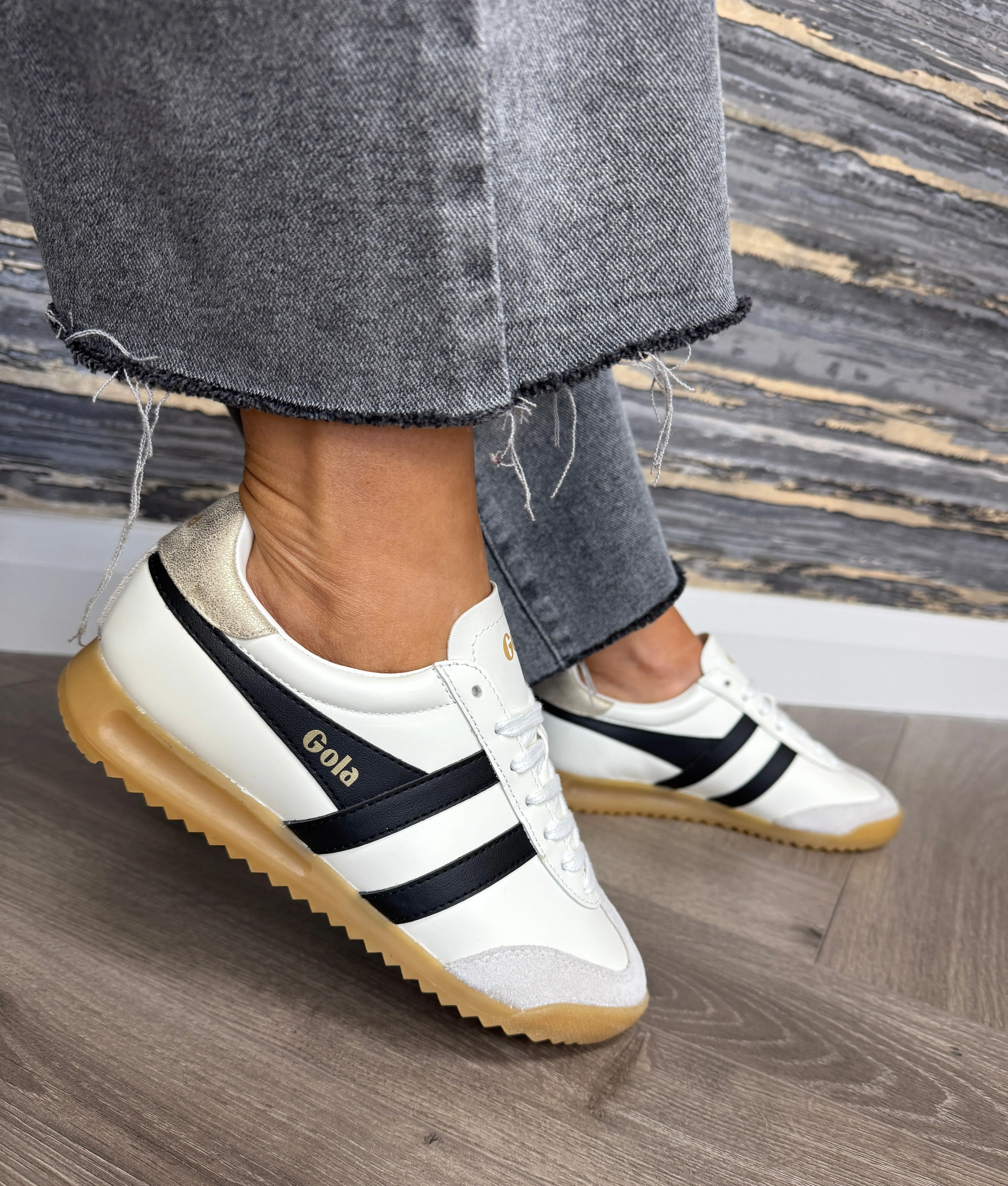 Gola (G22) Torpedo Gum Sole Trainer with Black Side Stripes CLB622 - Off White/Black/Gold