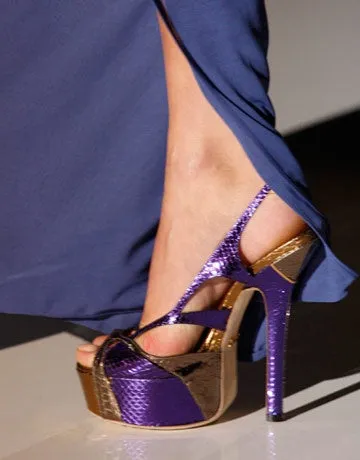 Gucci - Editorial,Bronze and Olive Green Snakeskin Platform Pumps with Ankle Straps - IT 38