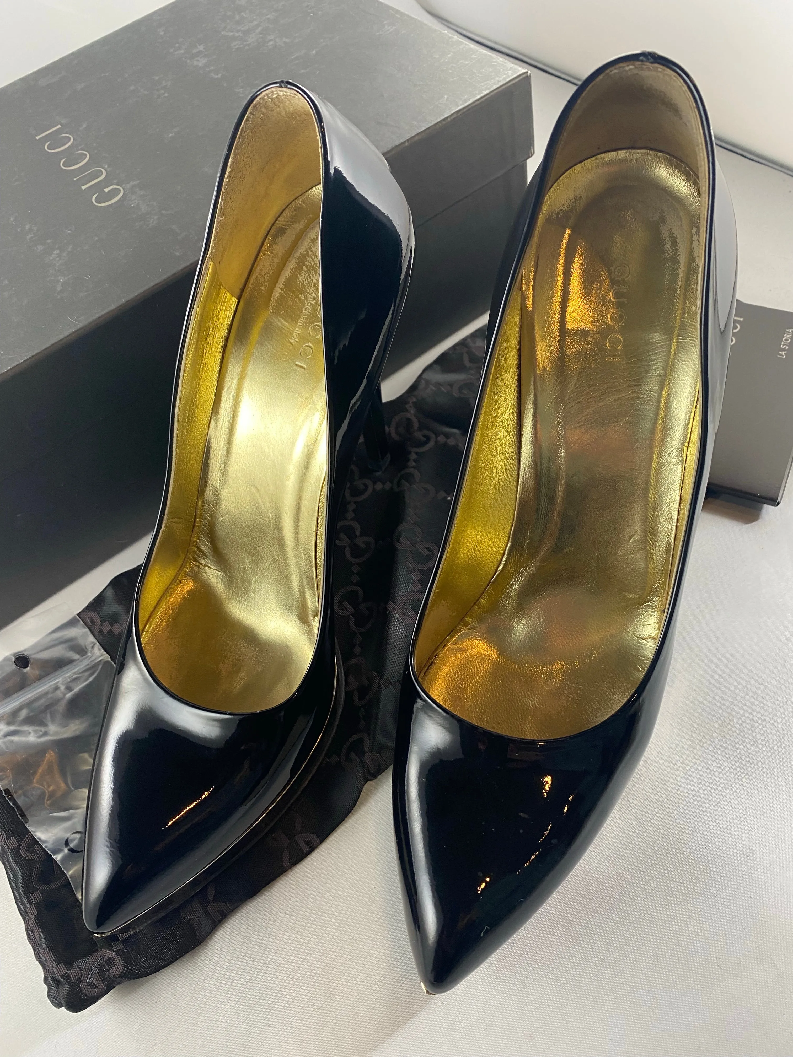 Iconic Gucci - Black Patent Pointed Toe Platform Pumps - US 8