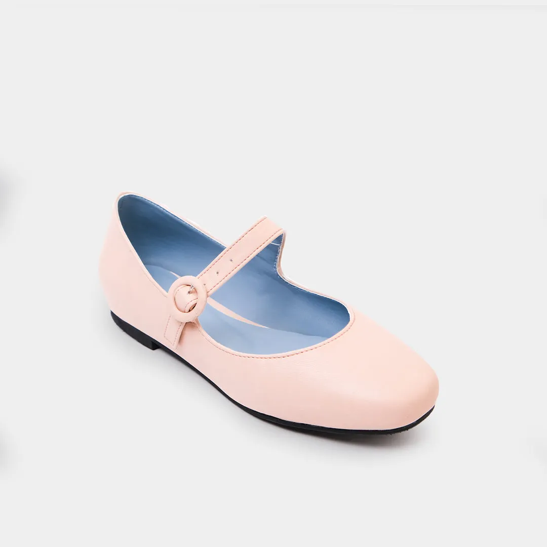 Kia Flats (Nude)