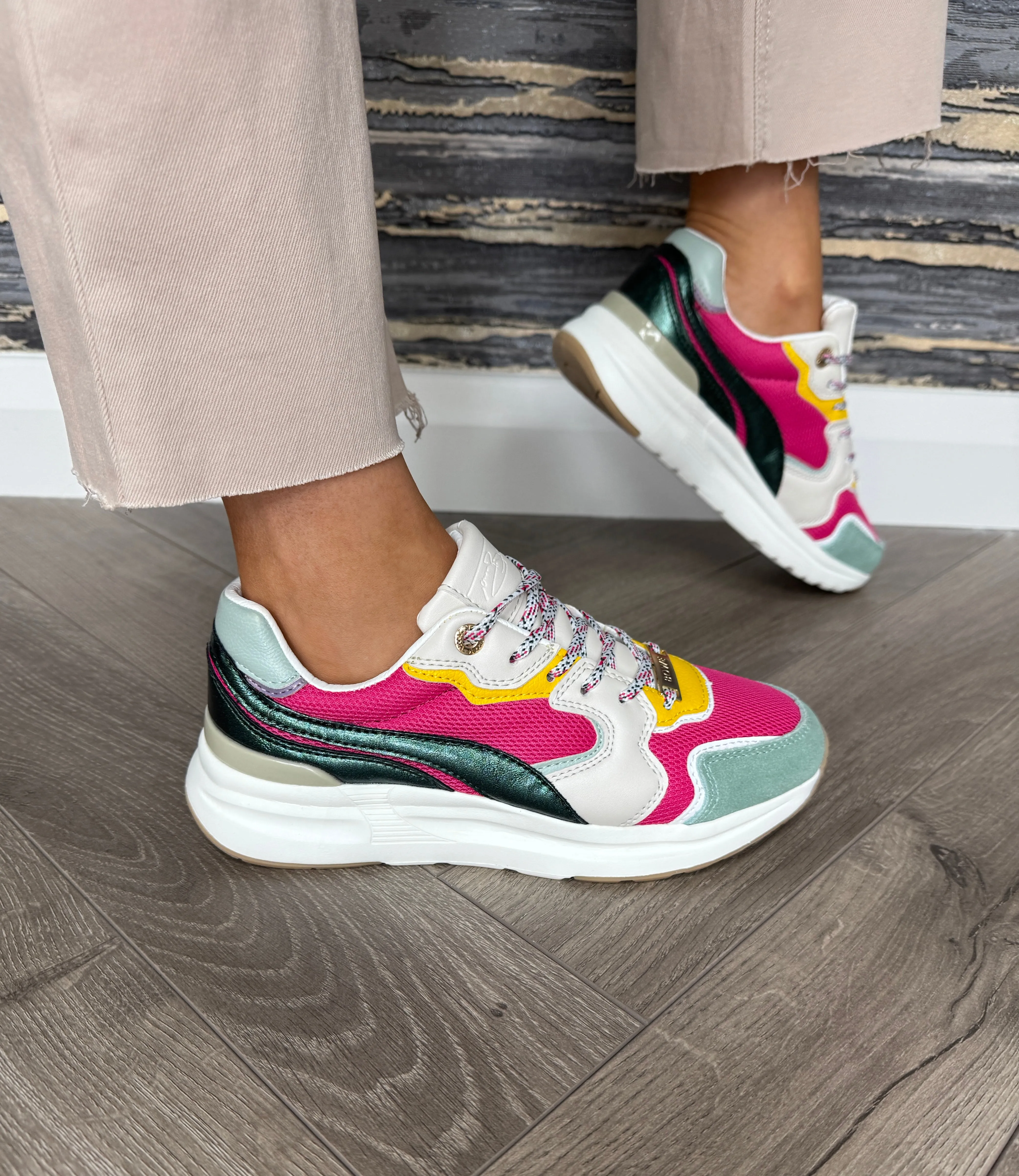 Lloyd & Pryce (L21) ‘Berard/Maher’ Trainer with Coloured Inserts - Forest Neon