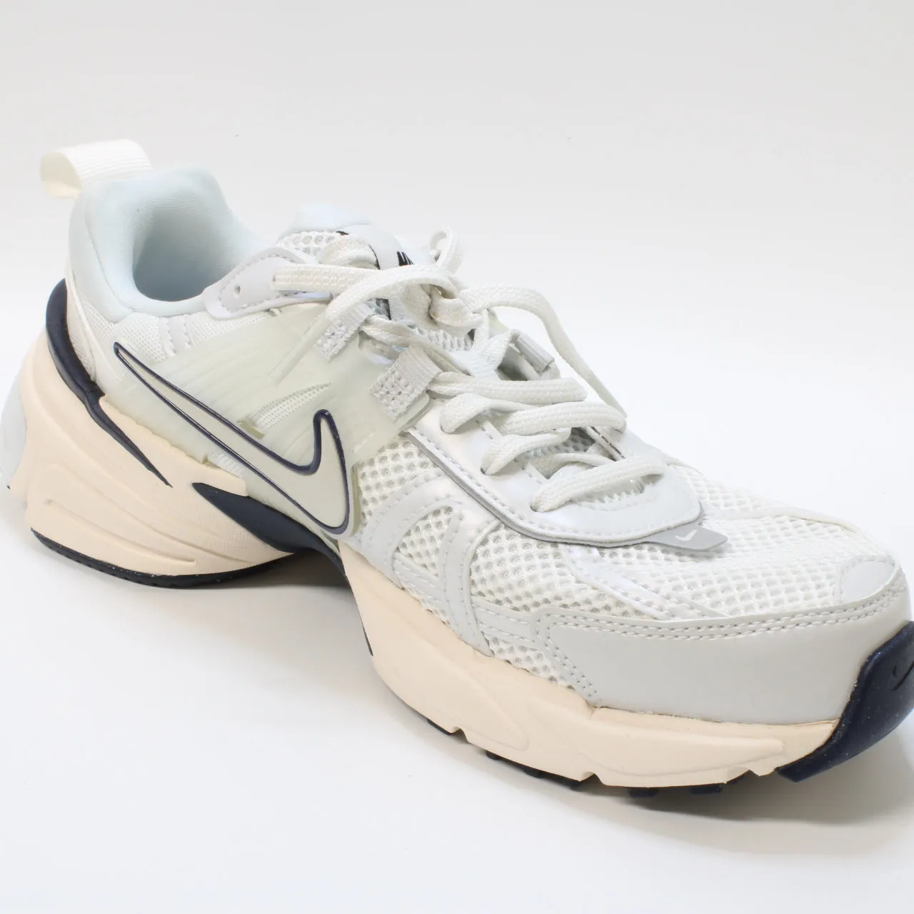 Nike V2K Run Platinum Tint Platinum Tint Uk Size 5.5