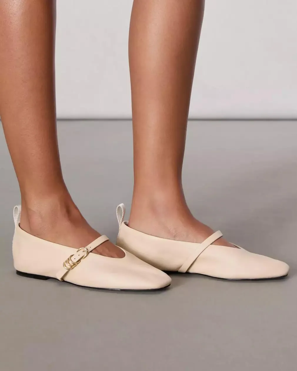 Spire Mary Jane in shoes Griege