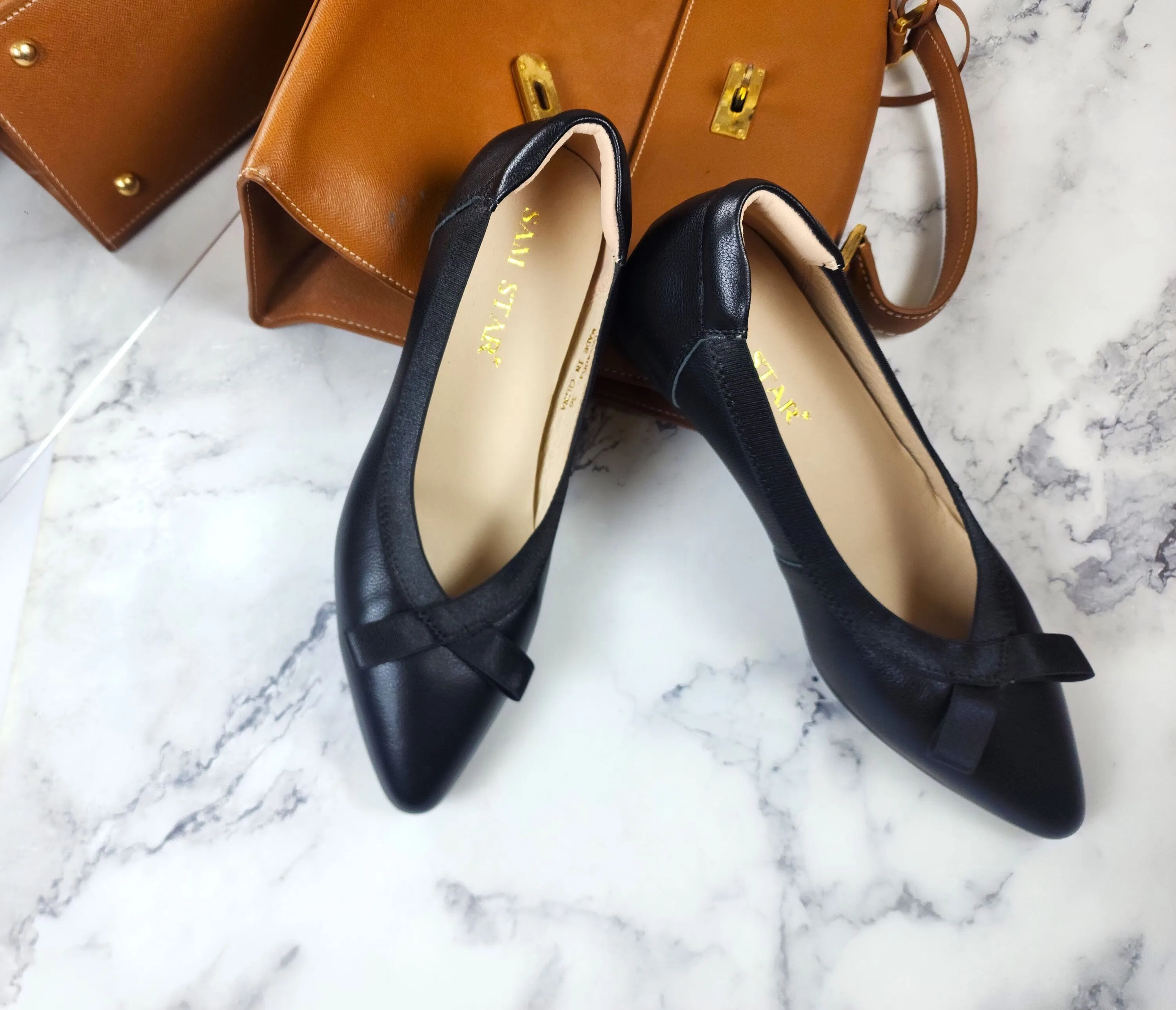 SS24006  Pointy Leather pumps with bow and extra cushion( new arrival )
