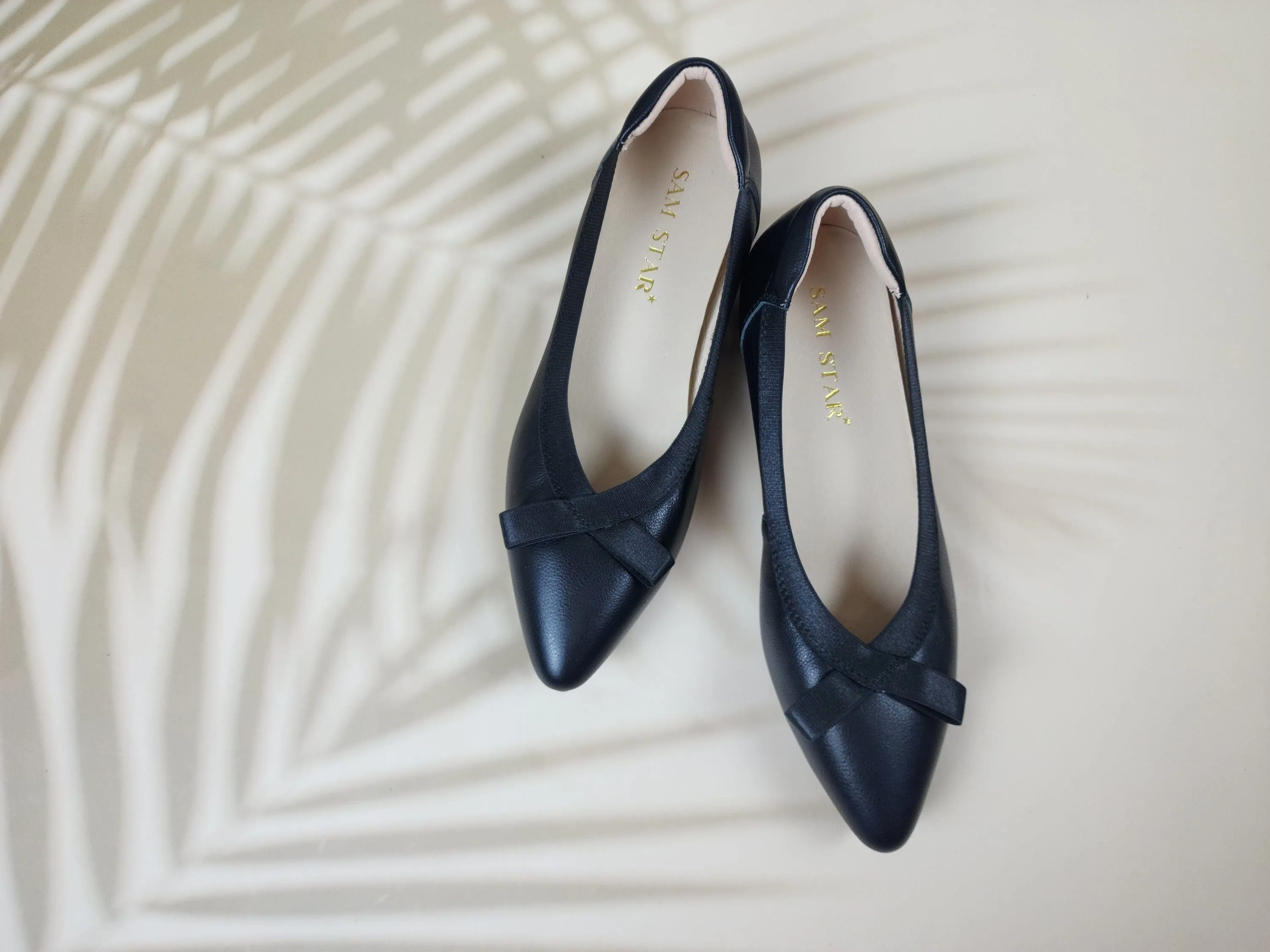 SS24006  Pointy Leather pumps with bow and extra cushion( new arrival )