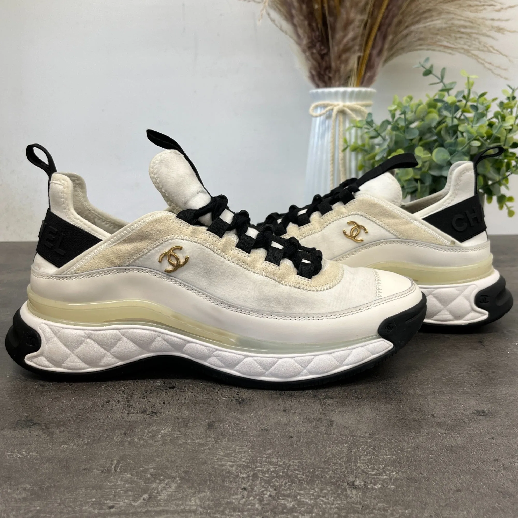 Women's Cc Runner Low Trainers Cream Size EU 39 / UK 6